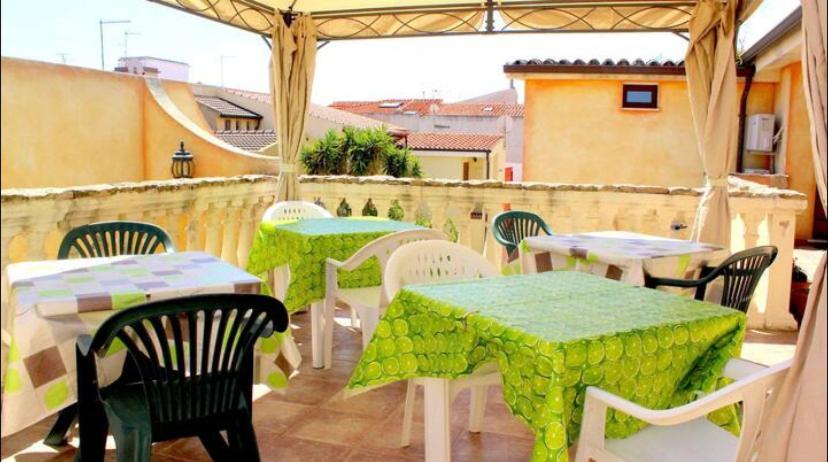 Good Vibe Sardinia B&B Olbia Exteriör bild